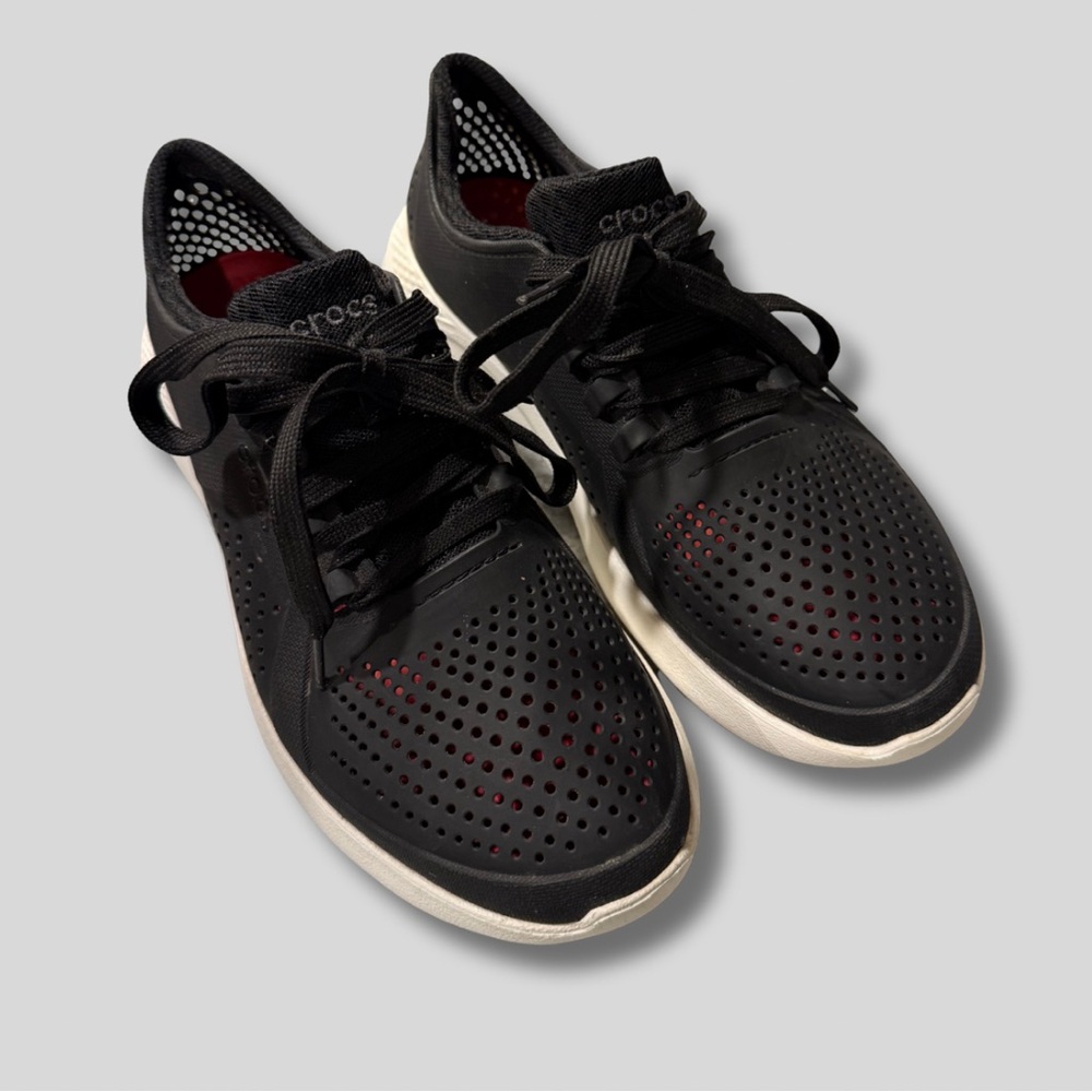 CROCS LiteRide Women’s Black Sneakers
